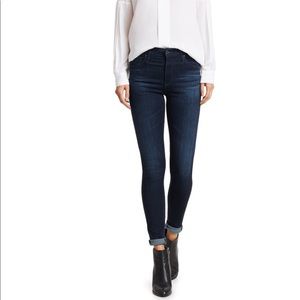 AG Farrah Jeans NWT
